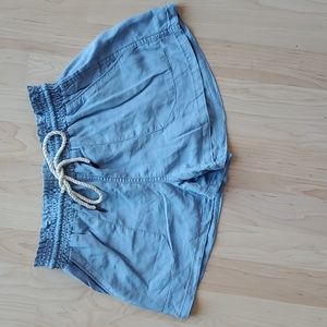 Pink Lily Chambray Pull-On Shorts